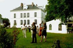 Logis Hostellerie Le Chatel