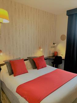 Logis Hotel De Bretagne