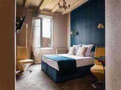 Logis Hotel Restaurant Le Cheval Blanc Blere