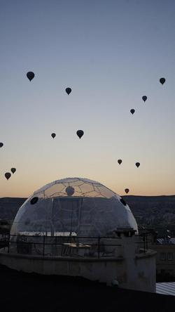 Balloon Cave Hotel