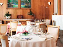 Logis Hotel Des Lacs