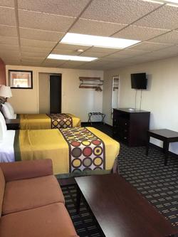 Executive Inn & Suites