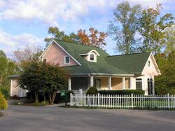 Whitestone Inn
