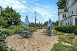 Yelton Manor Bed & Breakfast