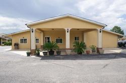 Woodridge Inn and Suites