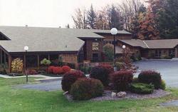 Cedar Motor Inn