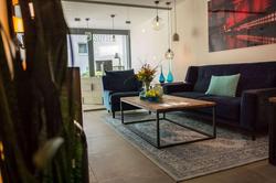 SUYTES Business Studios