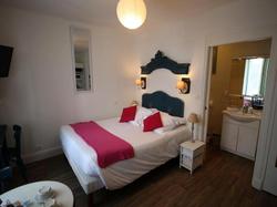 Logis Hôtel Au Clos Paillé