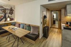 ADORO Aparthotel