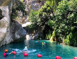 Kemer Suit