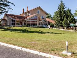Logis Hotel les Cedres Bleus
