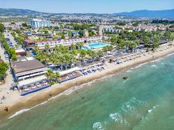 Risus Beach Resort Hotel