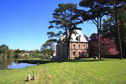 Chateau Cote de Nacre