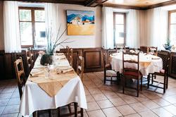 Logis Hotel Au Lion Rouge