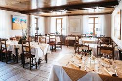 Logis Hotel Au Lion Rouge
