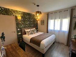 Logis Auberge du Vieux Lanas