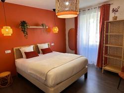 Logis Auberge du Vieux Lanas