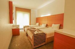 Nuzhet Hotel