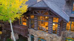 Snowberry by Elevation Accommodations