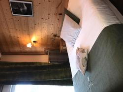 Logis Hotel le Ptit Hotel du Lac