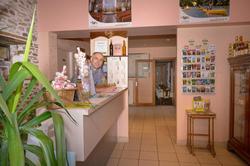 Logis Hostellerie Des Lauriers