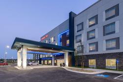 Hampton Inn Kansas City Southeast