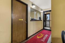 Econo Lodge Inn & Suites Yankton