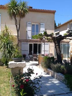 A L Ora E Des Vignes