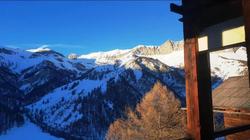 Ha Tel Le Grand Ta Tras