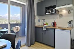 Ra Sidence Easy Lodge