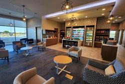 Hawthorn Suites By Wyndham Del Rio
