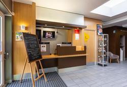 B&B HOTEL Chartres 2 Le Coudray