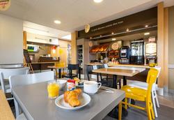 B&B HOTEL Chartres 2 Le Coudray