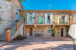 Logis Hotel Le Pradinas