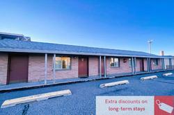 Love Hotels Desert Inn & RV at Boysen Wind River