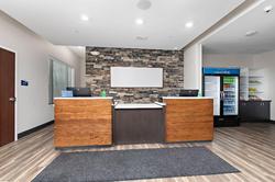 Holiday Inn Express Kansas City North Parkville