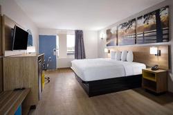 Days Inn By Wyndham Montgomery I-85
