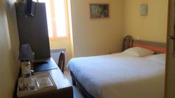 Logis Hotel Le Mas De La Prairie
