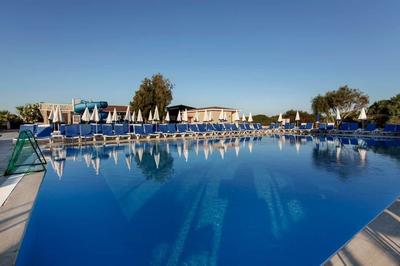 Larissa Holiday Beach Club