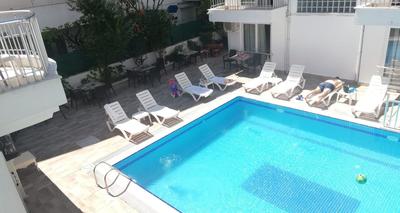 Honor A Pansiyon Side