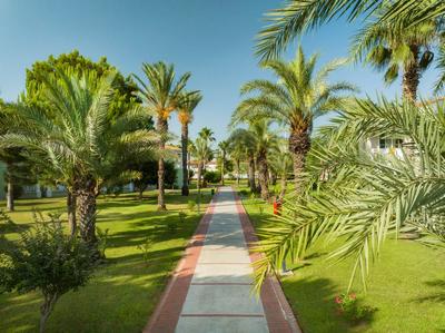 Euphoria Palm Beach Resort