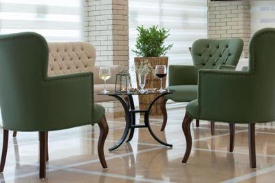 Kleopatra Tuna Apart