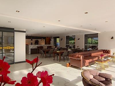 Comfy Otel Antalya Lara