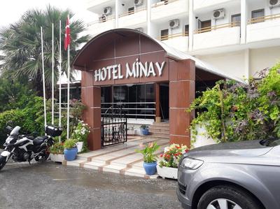 Minay Hotel Plus