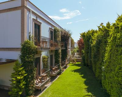 Elia Otel Cunda by Ortunc (+8)