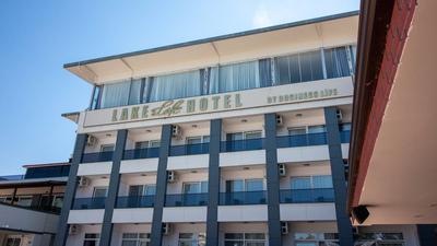 Lake Life Hotel