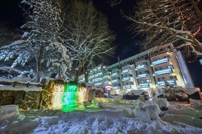 Oylat Kaplıcaları Aşiyan Otel