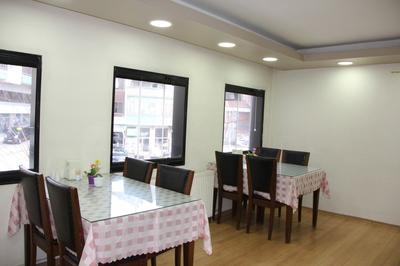 Real Residence Hotel