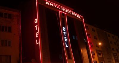 Anya Suit Otel