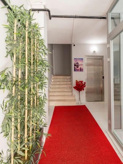 The Red Tent Suite 23